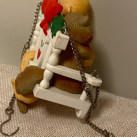 Vintage cat ornament Hallmark Our Christmas Together 1993 cat couple on a Swing - Picture 16 of 16